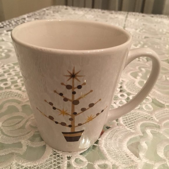Christmas Tree Designpac Mug - Picture 6 of 6